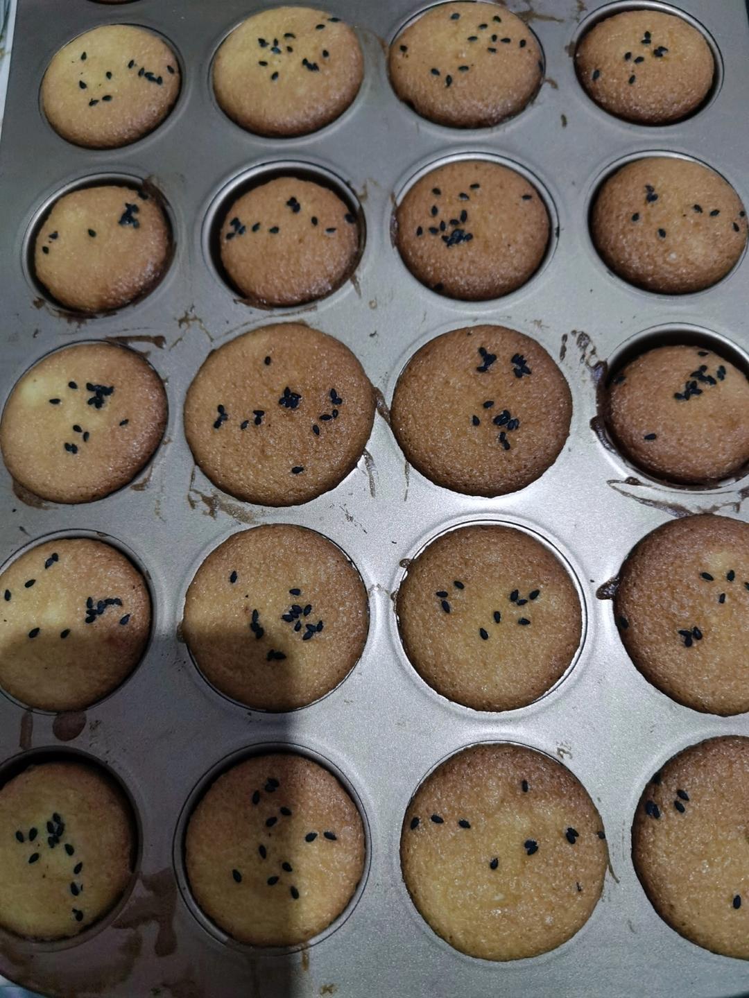 脆皮老式鸡蛋糕