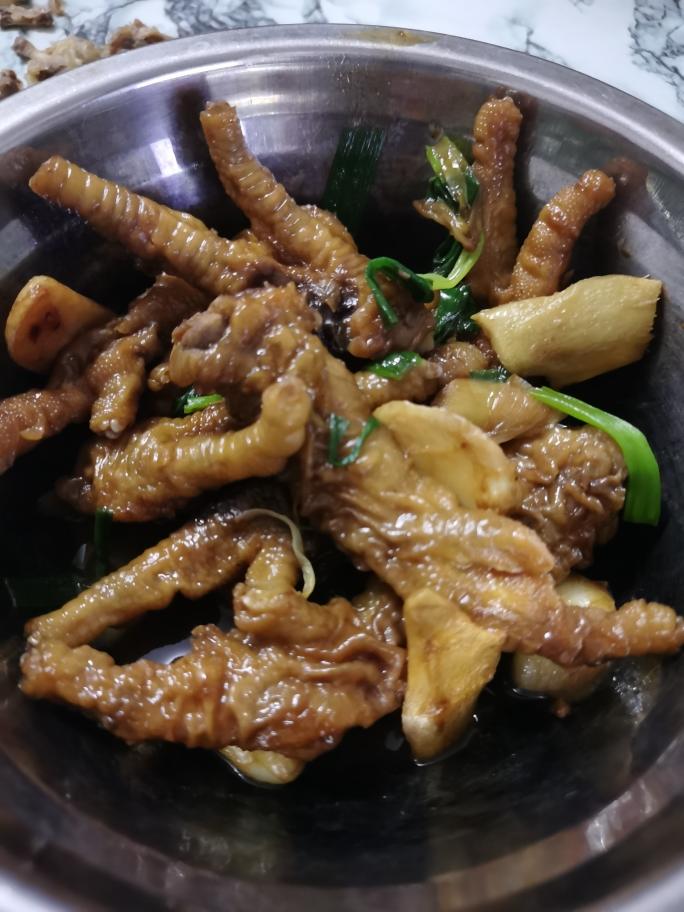 微波炉虎皮鸡爪的做法