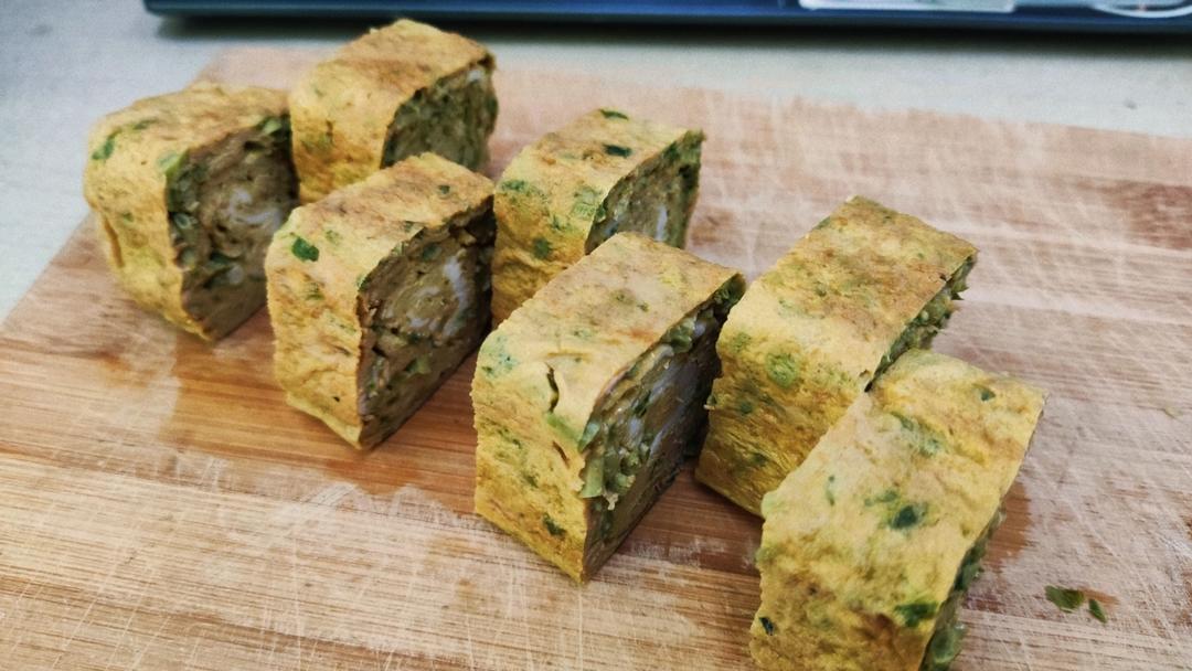 轻食·香椿厚蛋烧/椿芽玉子烧·春之味