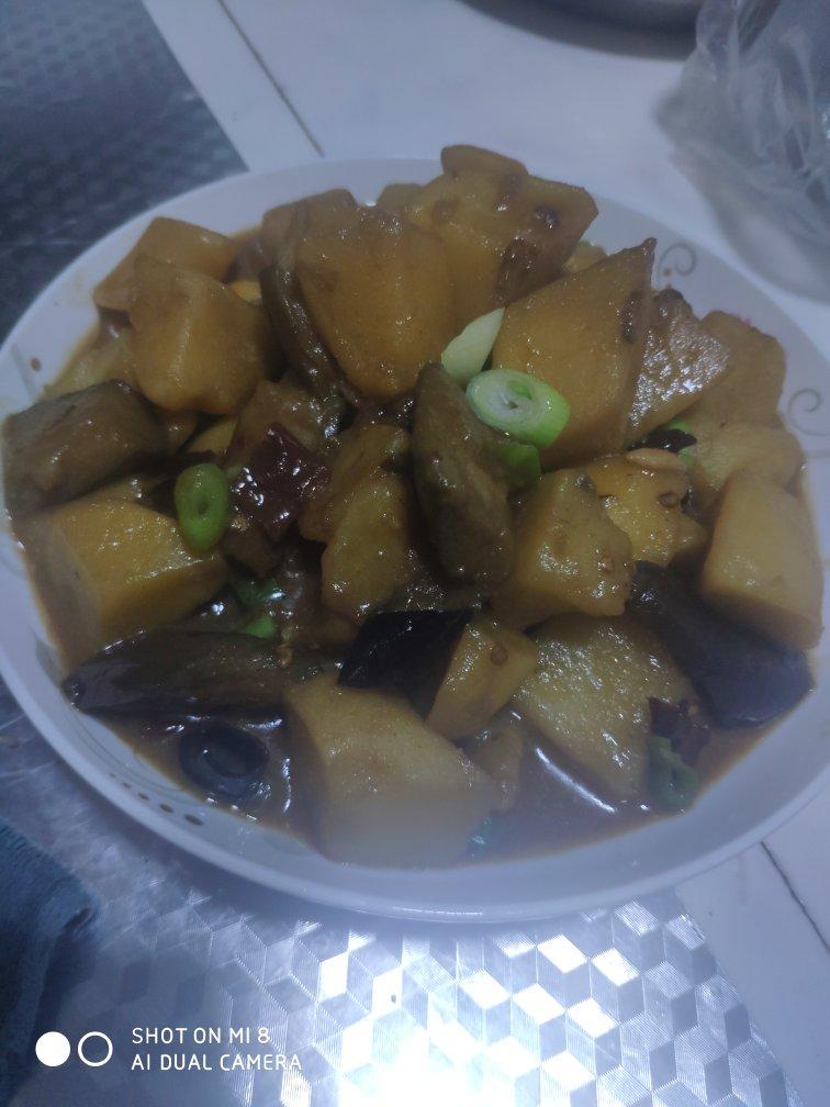 土豆炖茄子