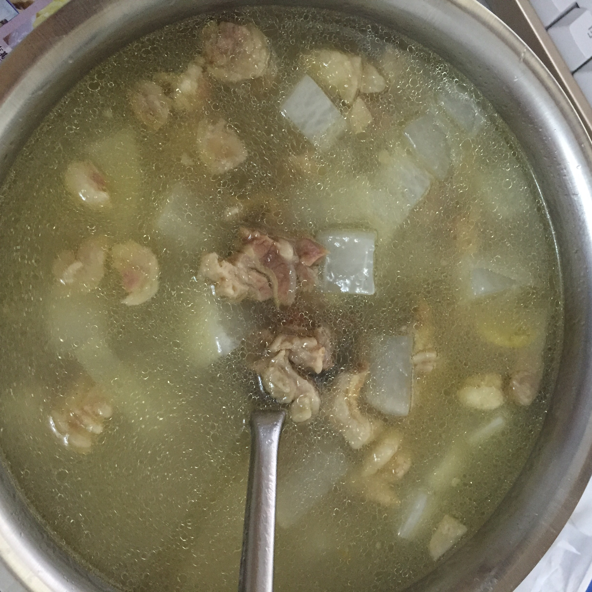 萝卜牛腩清汤