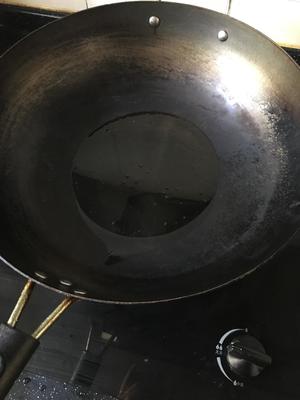 排骨烧香菇的做法 步骤2