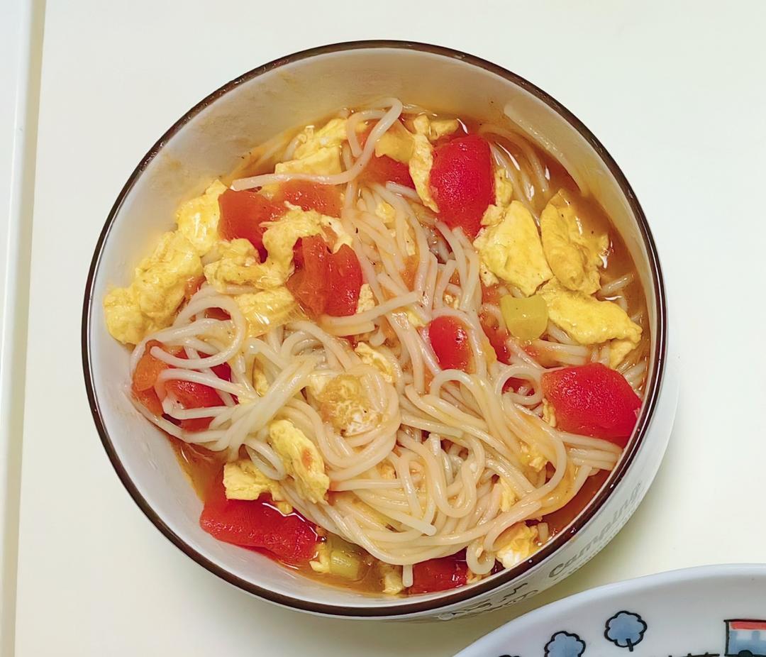 汤都要喝光的西红柿鸡蛋面