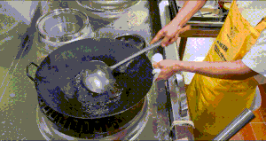 厨师长教你：“油爆小河虾”的家常做法，壳脆肉嫩，汤汁饱满的做法 步骤8
