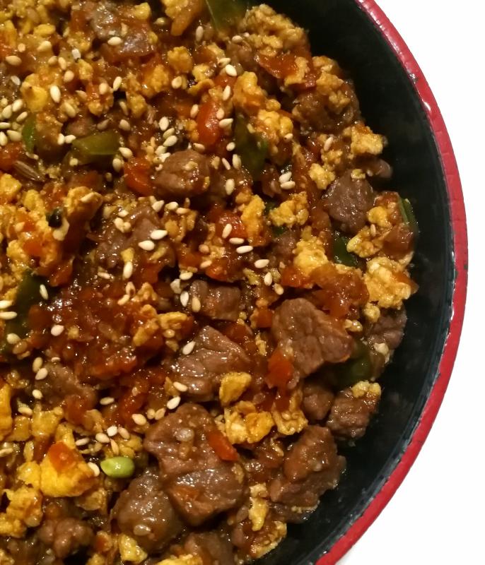 快手午餐／什锦牛肉盖浇饭