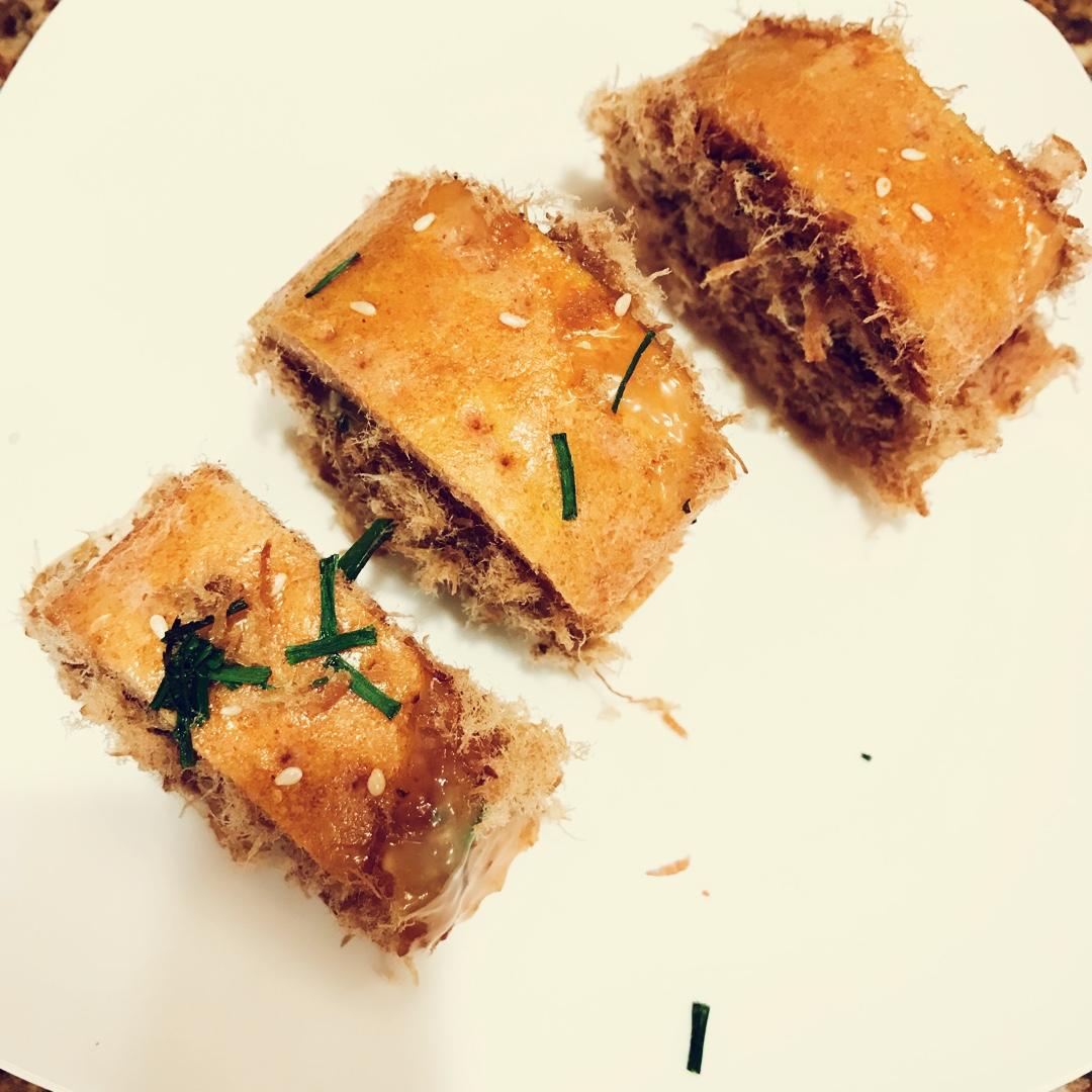 肉松面包