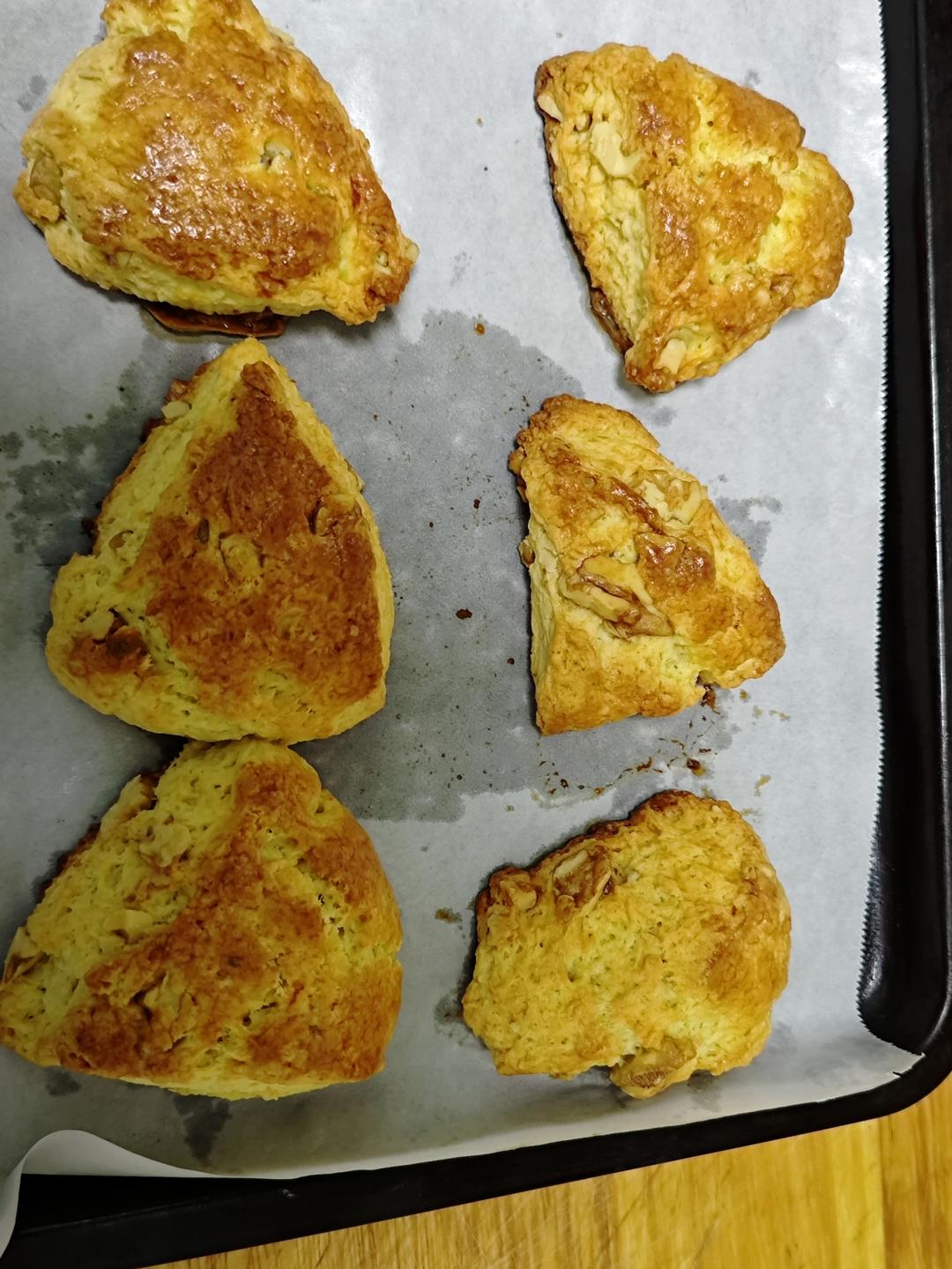 完胜星巴克的超美味酥脆司康 super easy crunched scone