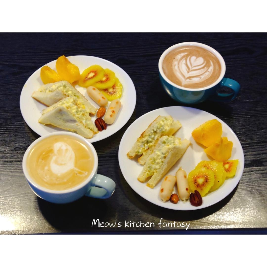 轻食·俄式青瓜酸奶鸡蛋三明治｜低卡减脂健身餐