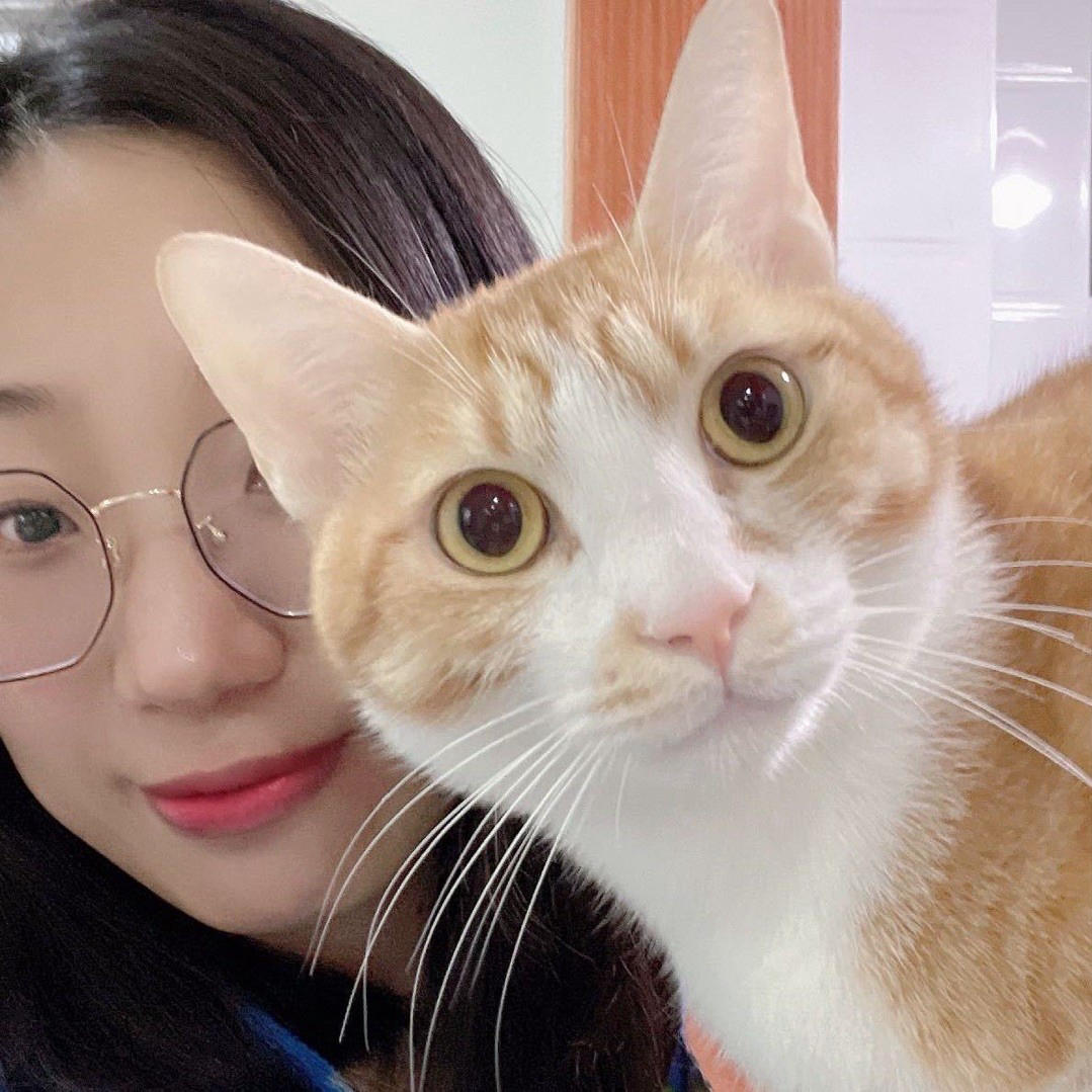 嘞嘞和慢慢的姐姐