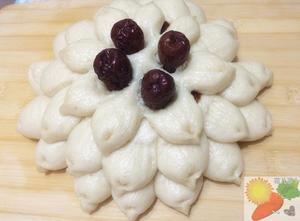 迎新春，为家人做一款莲花枣饼的做法 步骤14