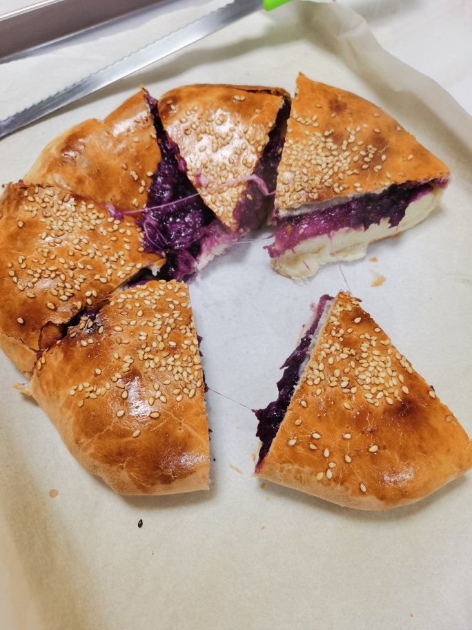 爆浆紫薯芝士饼