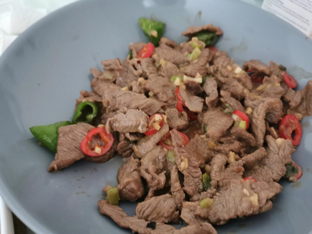 小炒黄牛肉