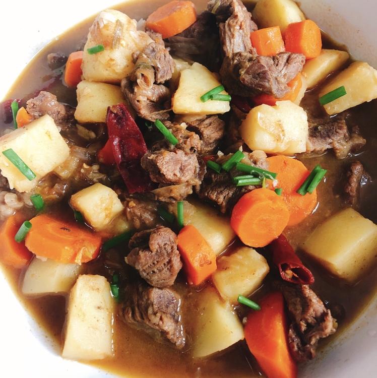 红烧牛肉土豆 （独家秘制）