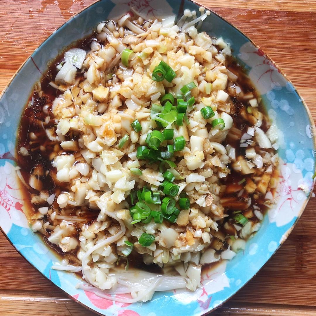 蒜蓉蒸金针菇