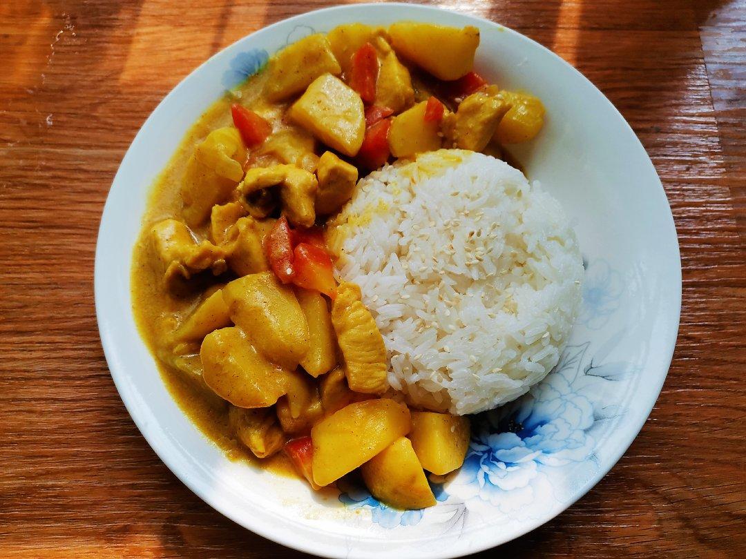 零失败日式咖喱鸡肉饭！！最正宗日本家庭做法！简单又好吃！