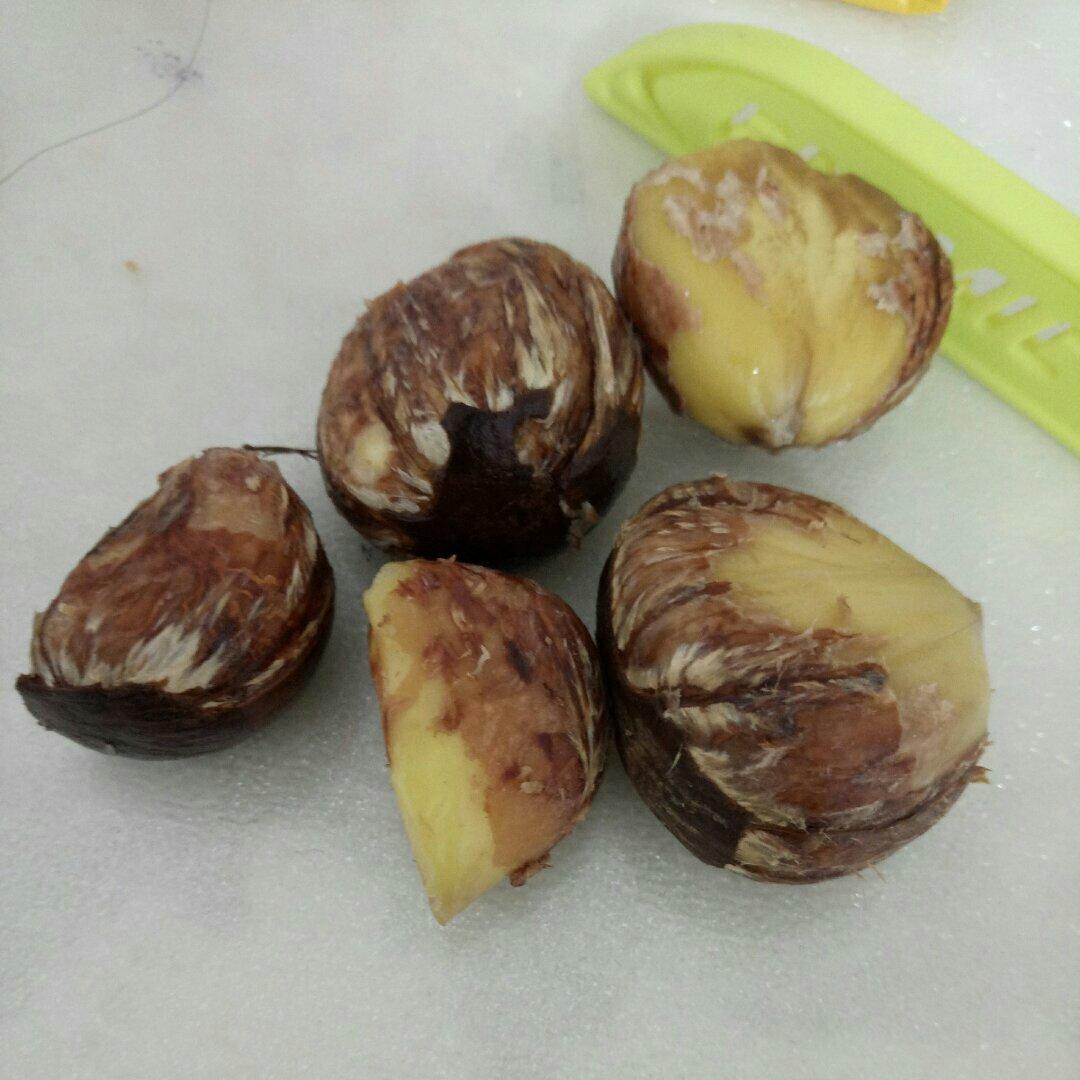 巧剥板栗皮的方法