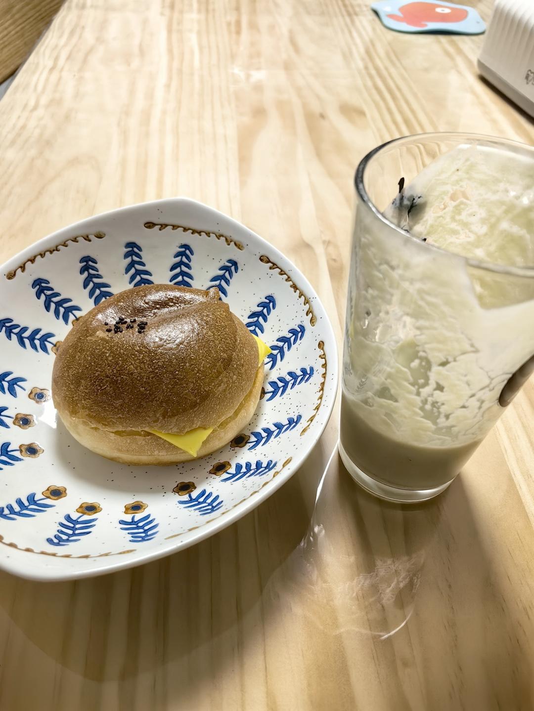牛油果香蕉奶昔