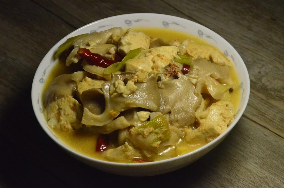蘑菇烧豆腐