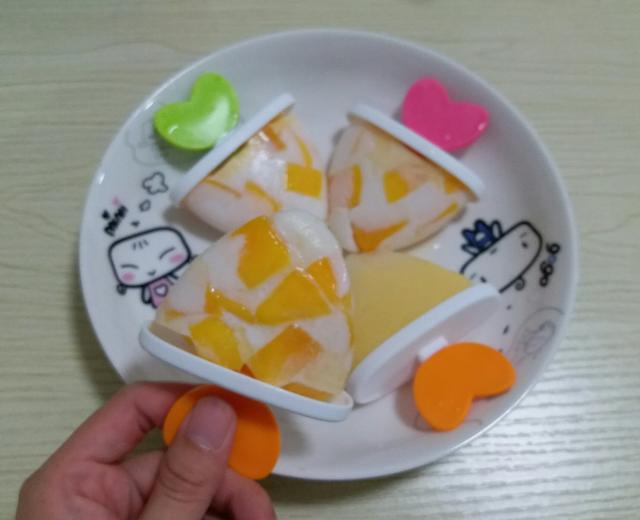 自制芒果椰奶雪糕冰淇淋