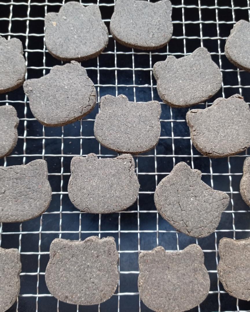 黑芝麻核桃饼干的做法