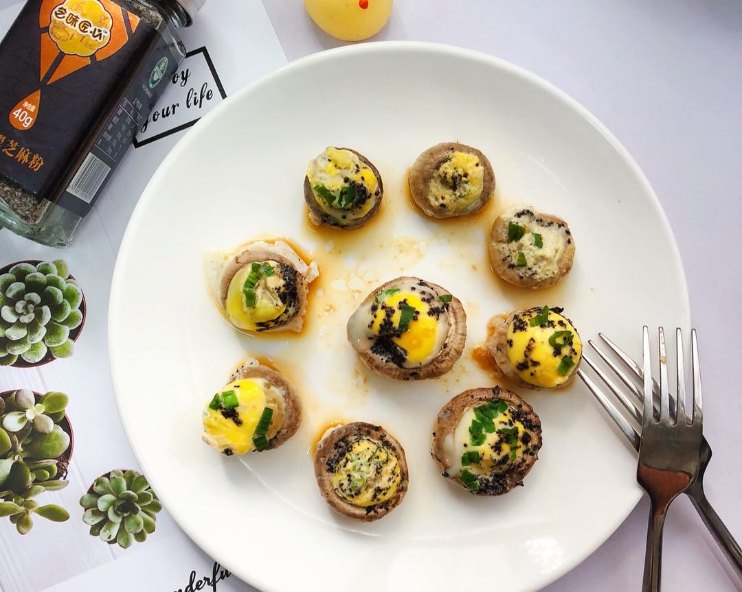 辅食飞碟蘑菇蛋