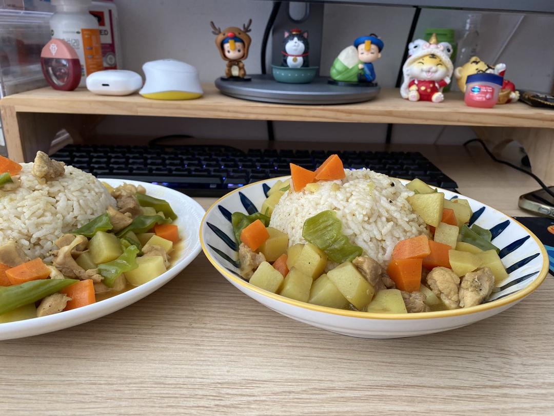 咖喱鸡肉饭
