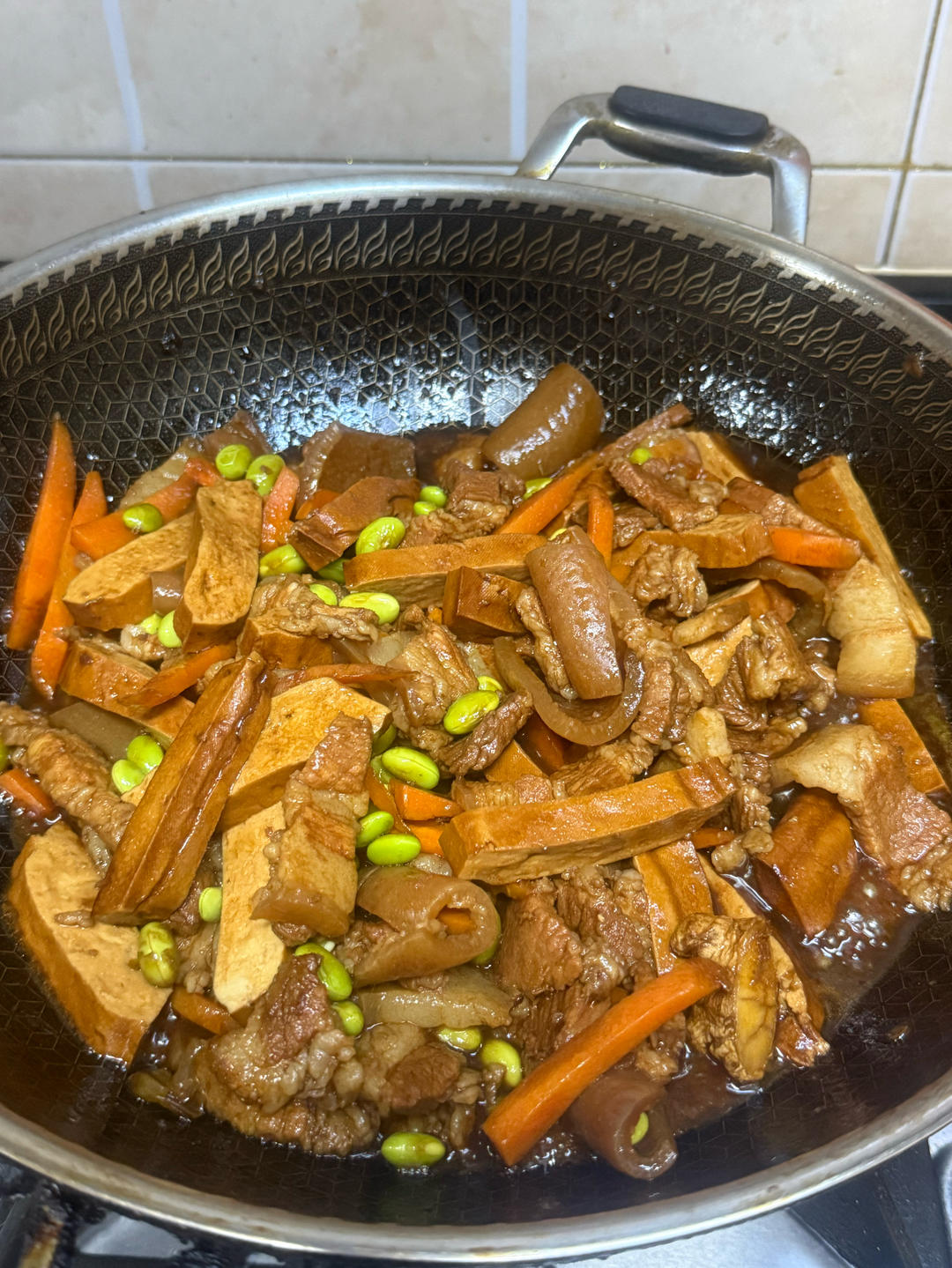 香干焖五花肉