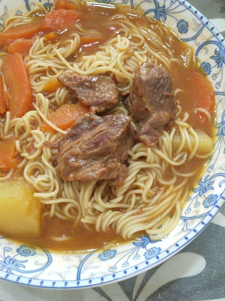 番茄土豆炖牛腩