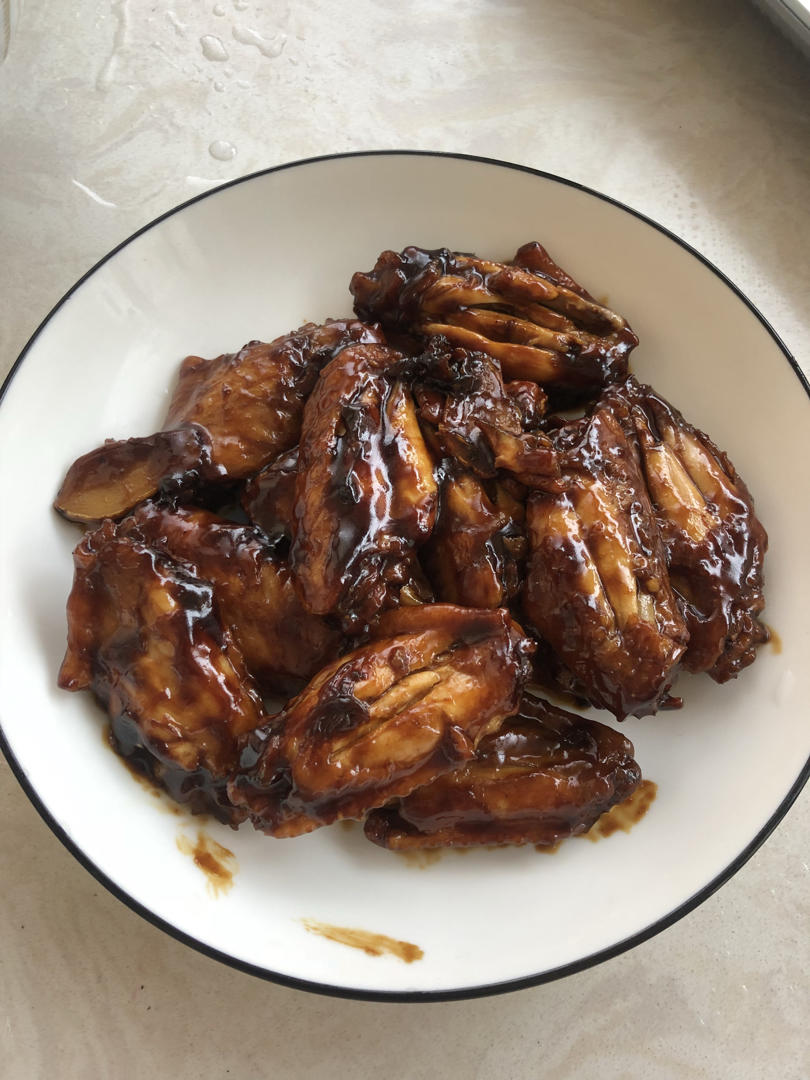 红烧鸡翅（酱鸡翅）