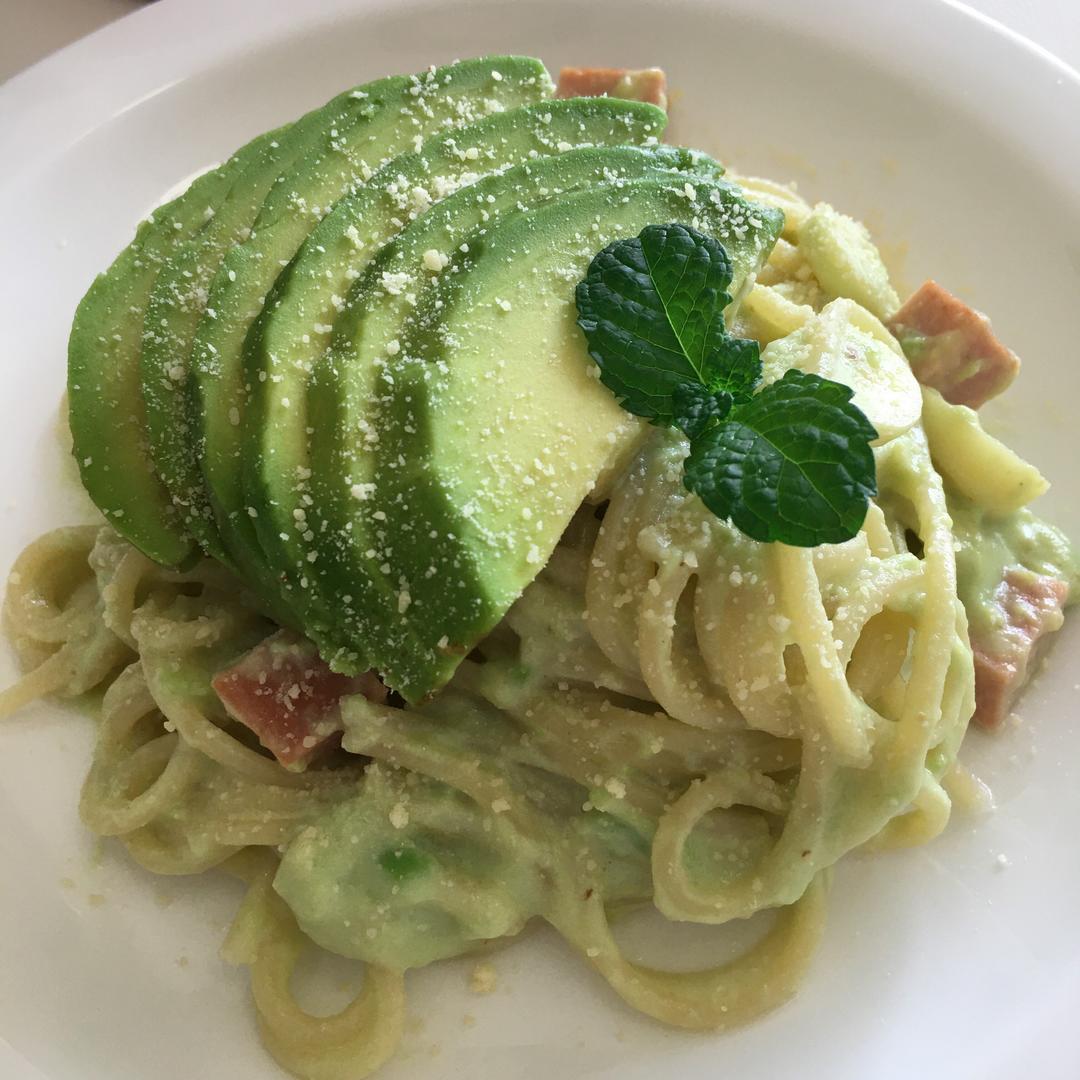 减脂牛油果火腿意面🍝