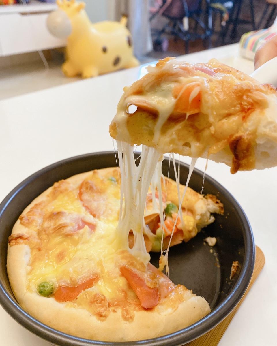 8寸纯手工什锦披萨