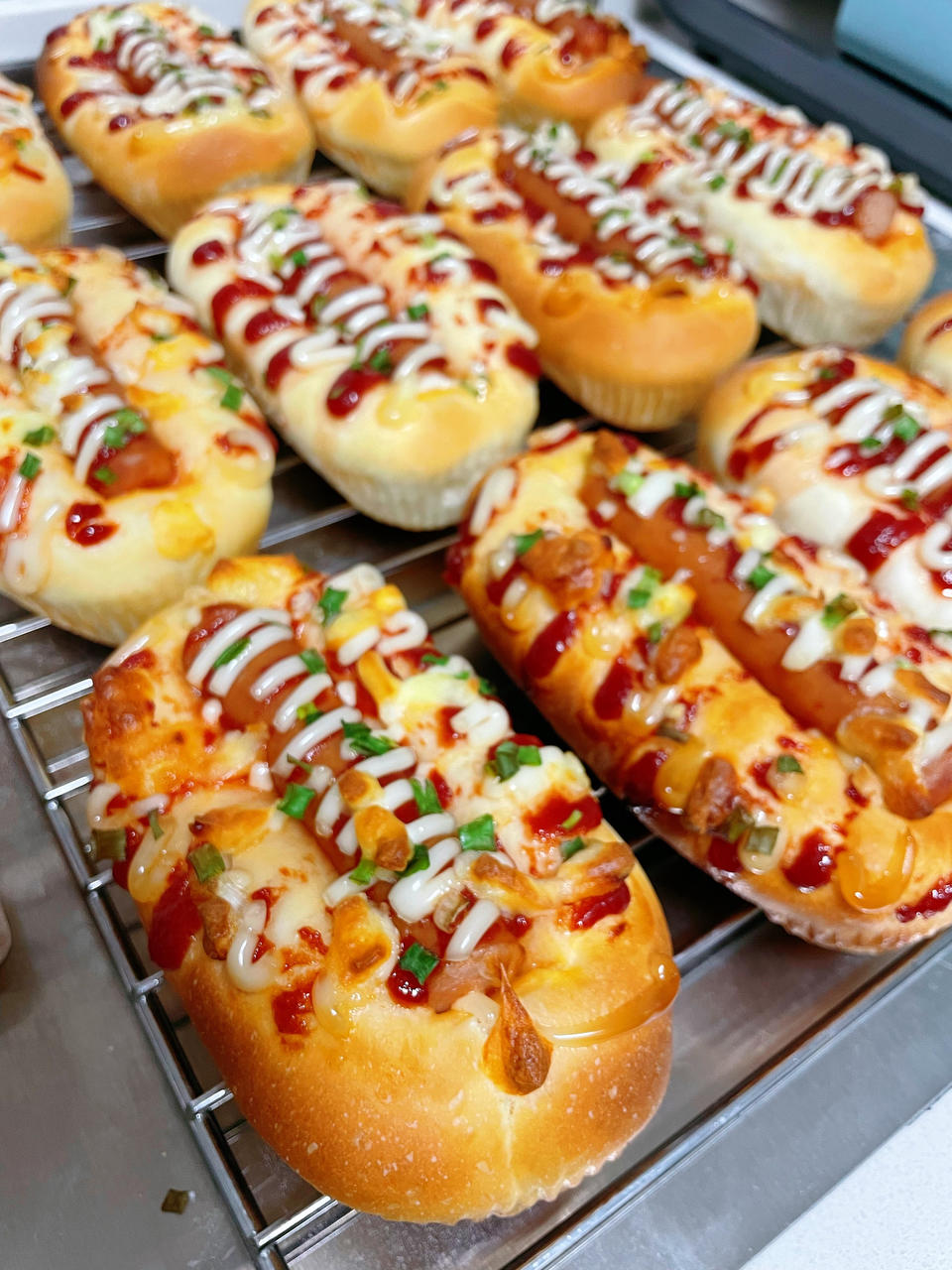 软fufu的经典肉松肠仔包