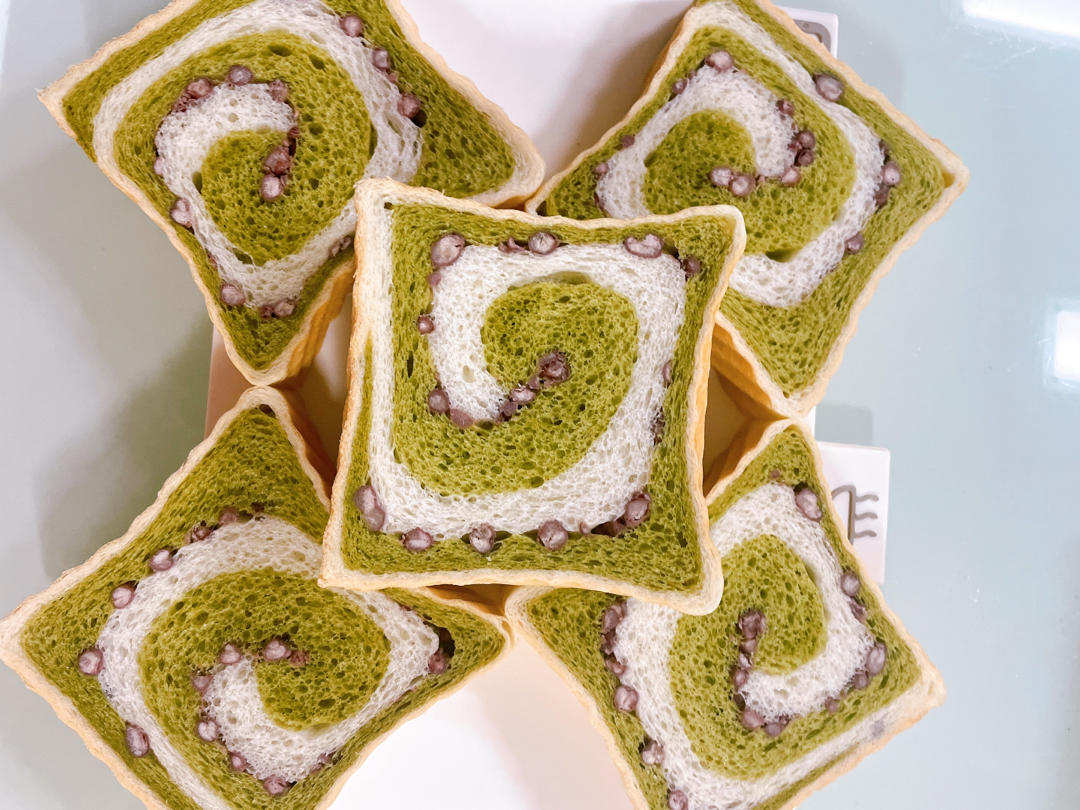 双色吐司-抹茶红豆/紫薯红豆