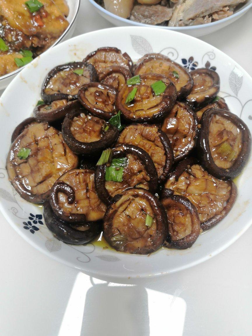 鲜嫩多汁，比鲍鱼还好吃红烧香菇