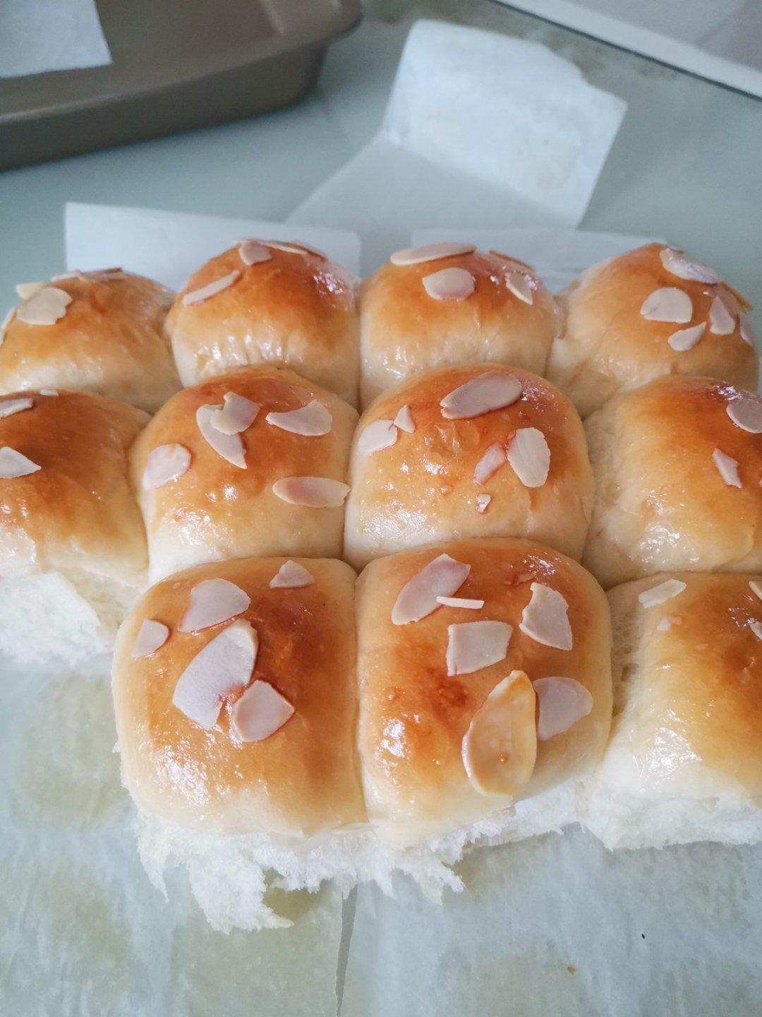 蜂蜜酸奶小餐包