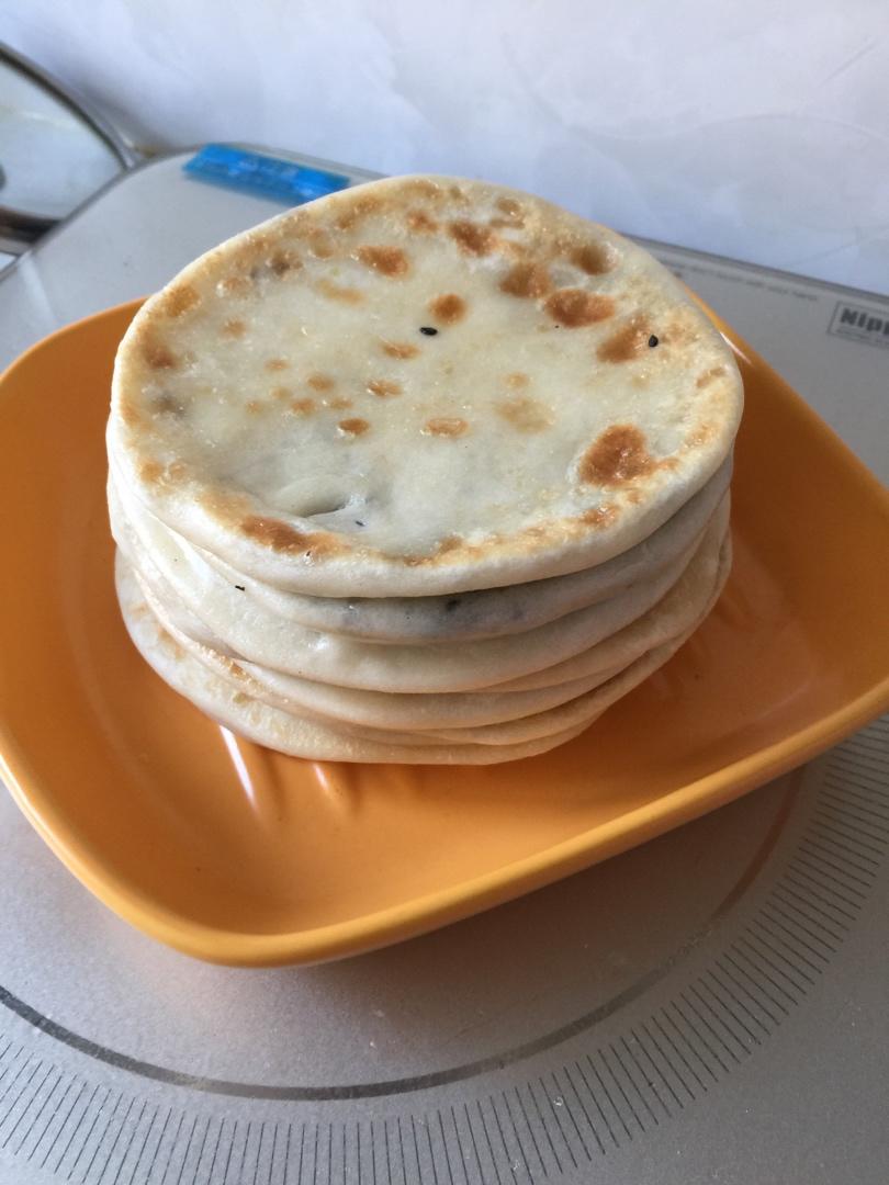 要多软就有多软的烫面芝麻小糖饼，甜到心窝❤️
