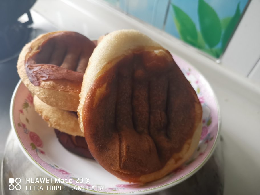 官府菜经典小吃：红糖油饼&小酥肉
