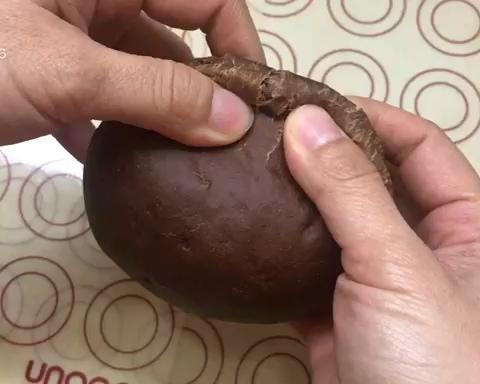 （超级快手版黑糖麻薯）爆浆巧克力黑糖麻薯芝麻核桃软欧的做法