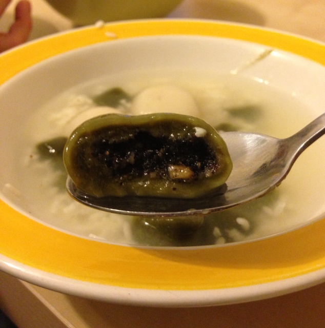 黑芝麻汤圆