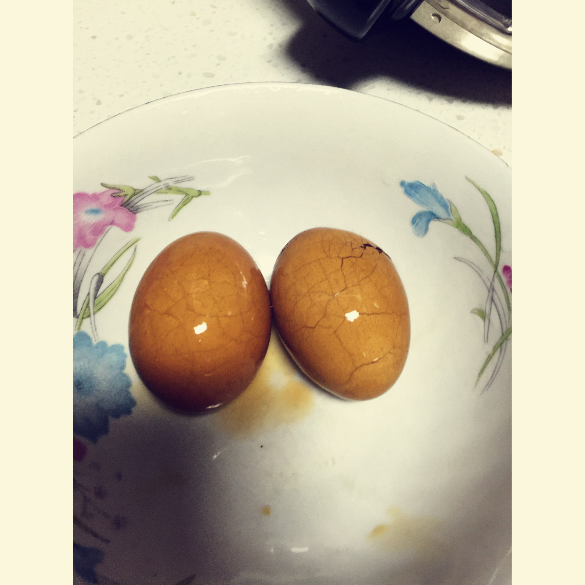 电饭煲煮五香茶叶蛋
