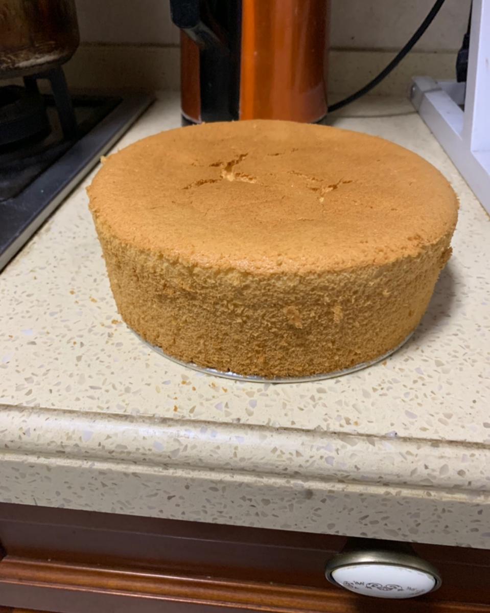 6寸，8寸，10寸戚风蛋糕配方（已更新）