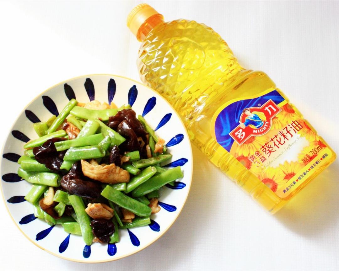 【多力葵花籽油炒四季豆】的做法