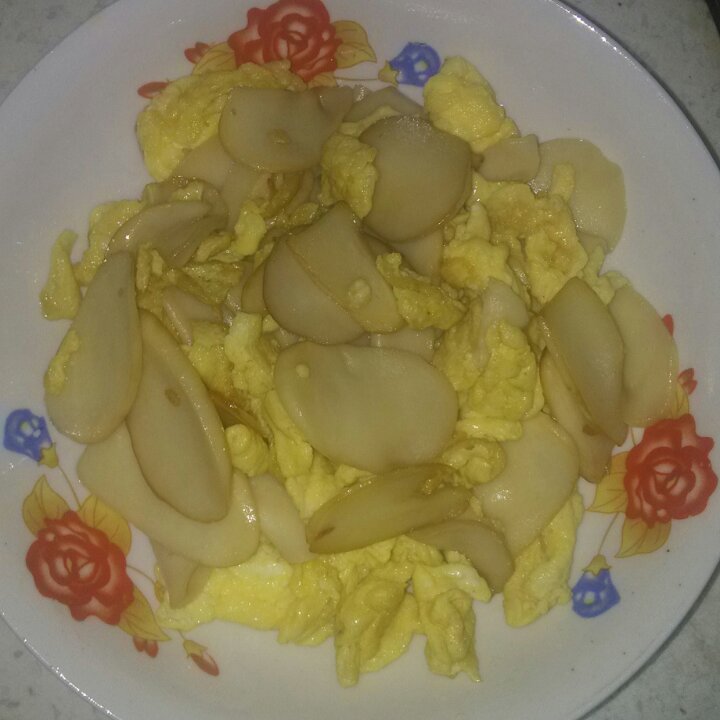 胡萝卜杏鲍菇炒蛋