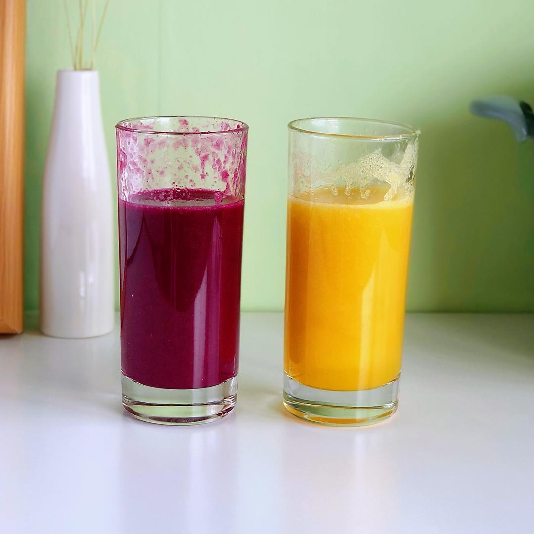 两款低脂饱腹鲜榨果汁，4种水果2分钟搞定，早晚各一杯月瘦10斤