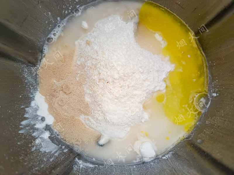 纯奶手撕吐司的做法 步骤1