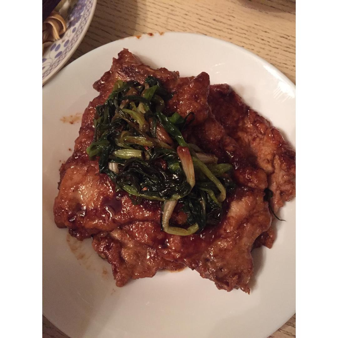 超嫩超香的葱烤大排