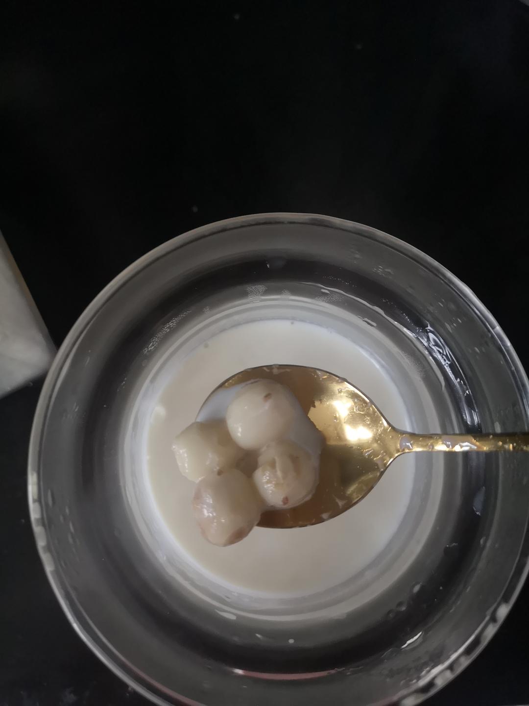 益母草乌鸡汤&蒸剁椒蒜蓉茄子【2月北鼎蒸炖锅食谱】