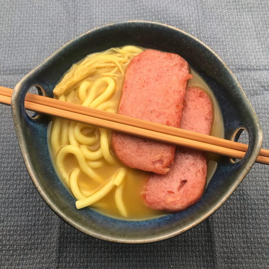 咖喱乌冬....是危险的食物