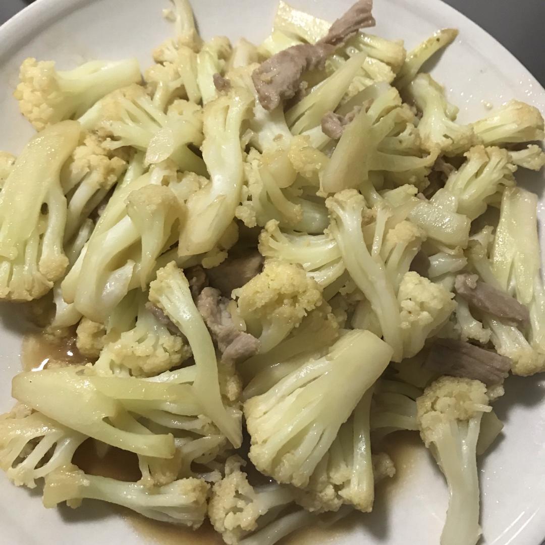 干煸菜花（花菜炒肉）