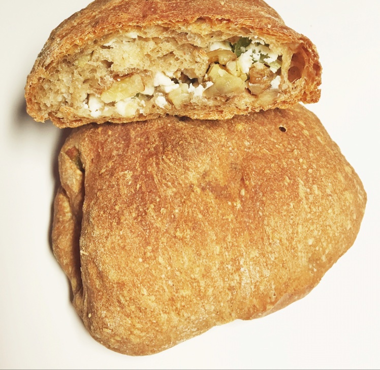 黑麦天然酵种无花果核桃山羊干酪卷（附干酵母版）